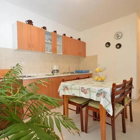 Apartments By The Sea Mali Losinj Exterior photo