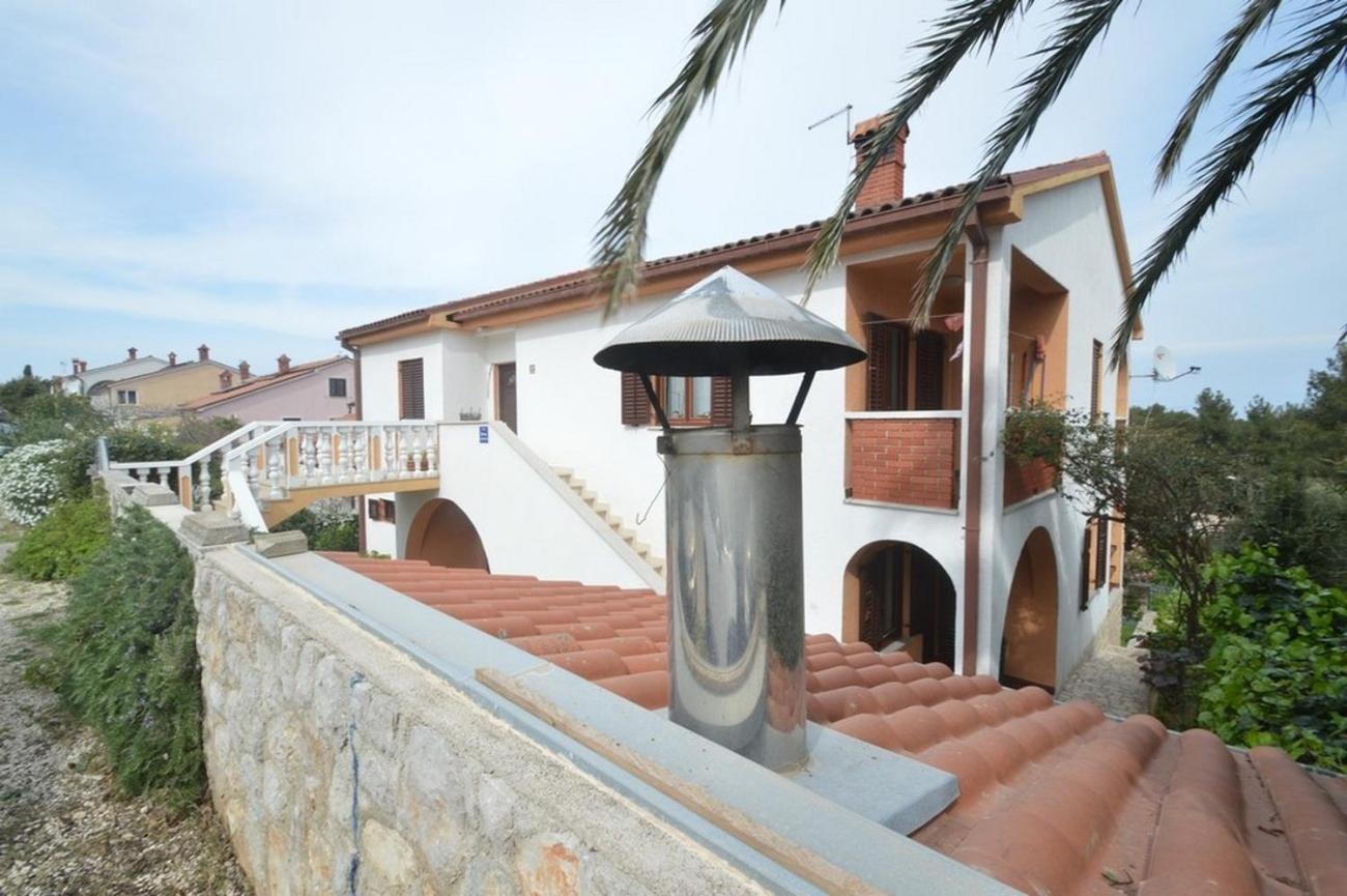 By The Sea Apartment Mali Losinj