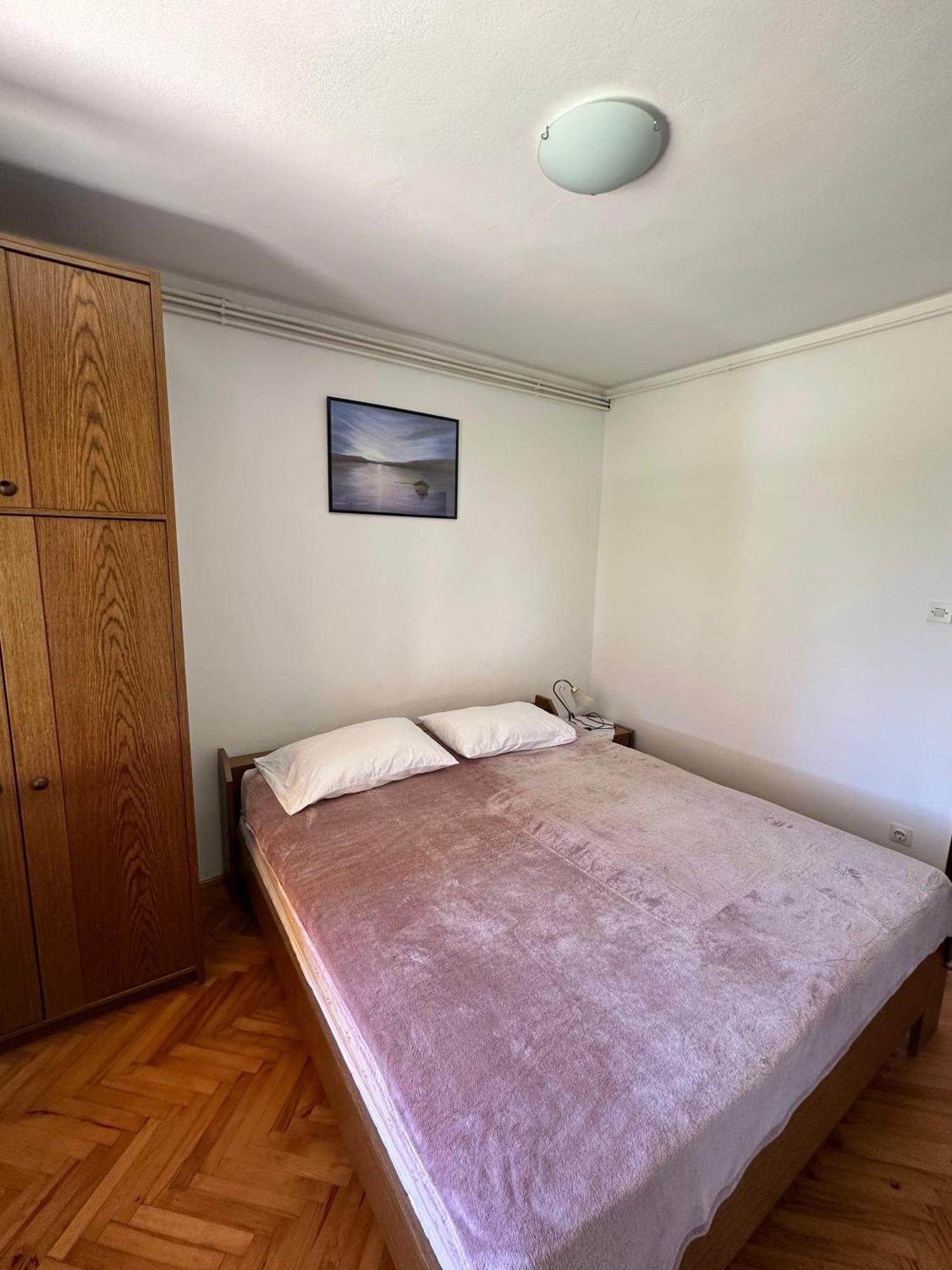 By The Sea Apartment *